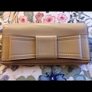 Authentic Kate Spade Bow Wallet